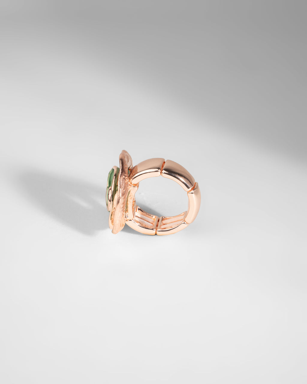 Elegant Green Swirl Ceramic Ring