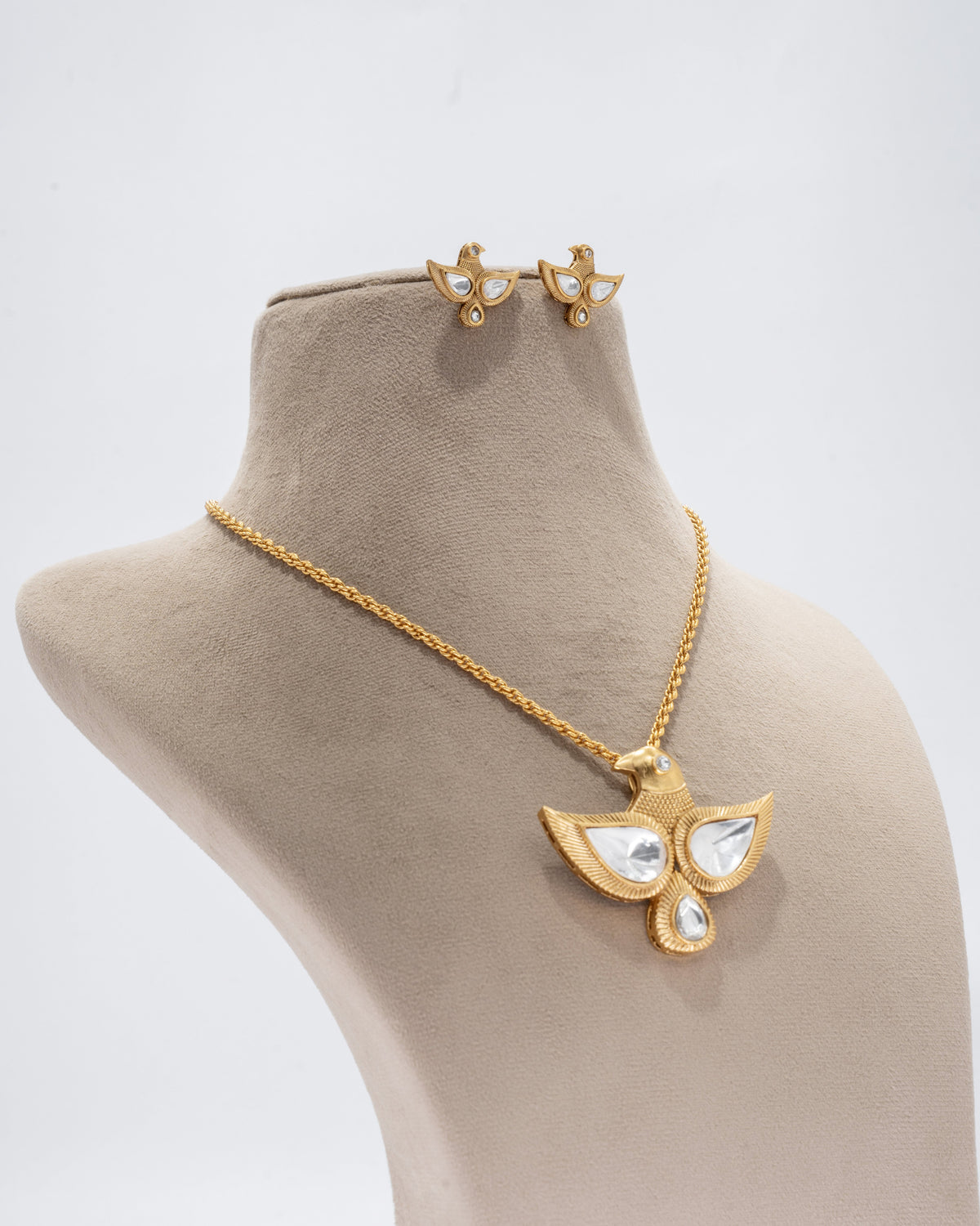 Elegant Gold Plated Bird Motif Necklace and Earring Set