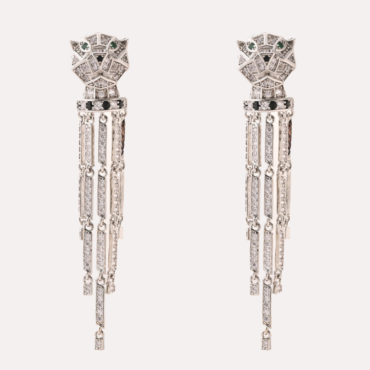 Elegant Panther-Inspired Diamond Tassel Brooch