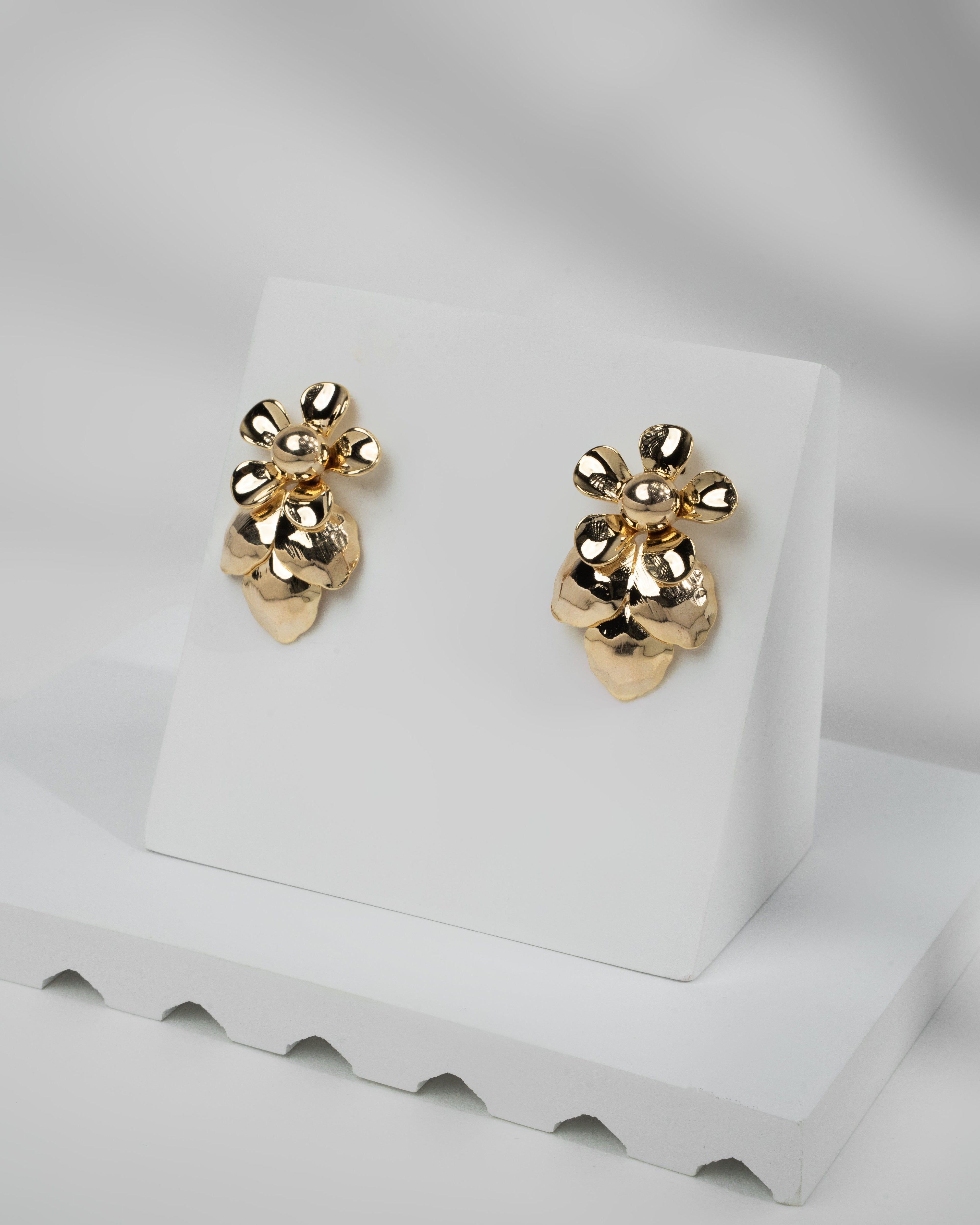 Elegant Gold-Tone Floral Sculpted Earrings