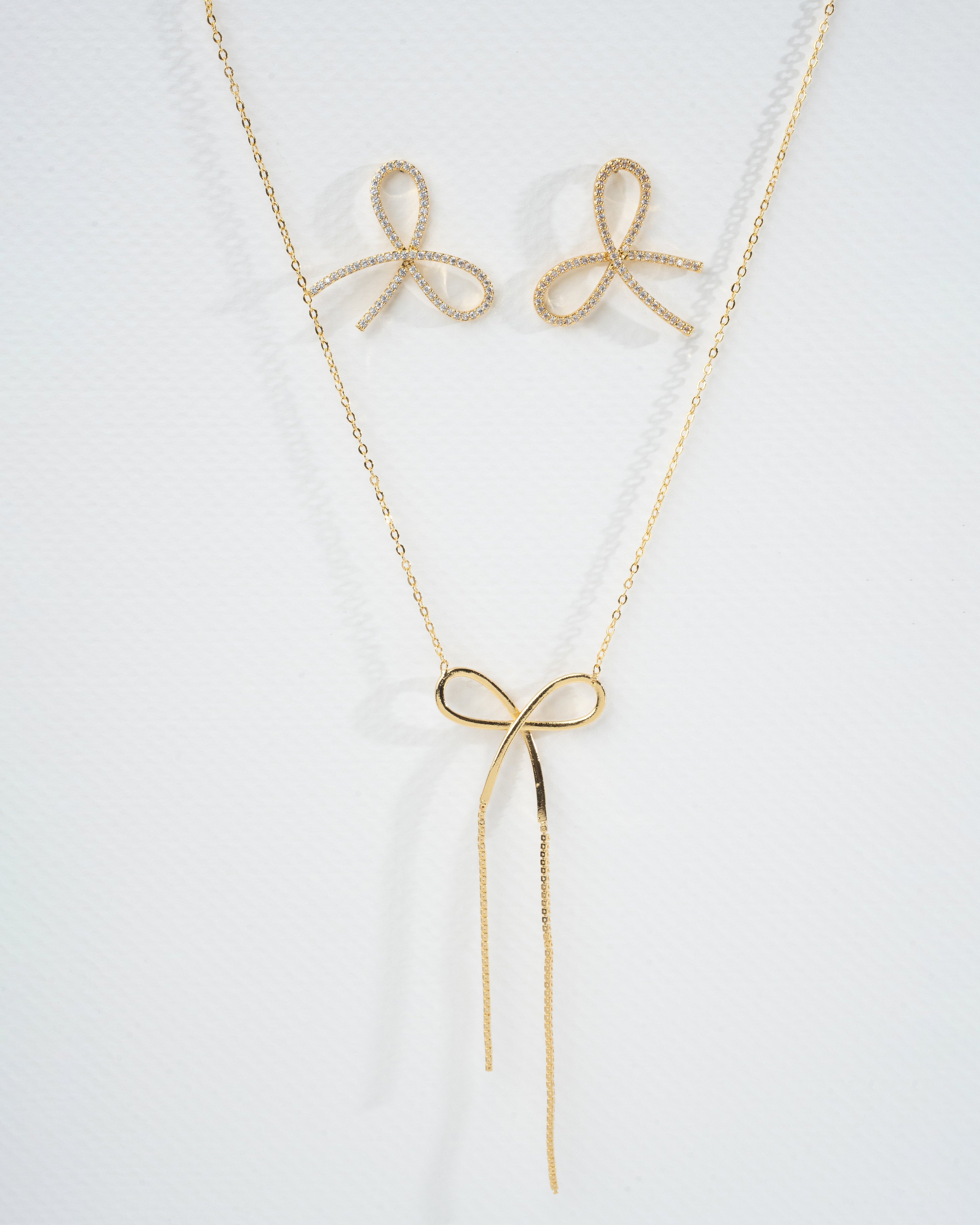 Elegant Gold Bow Jewelry Set - Necklace and Earrings
