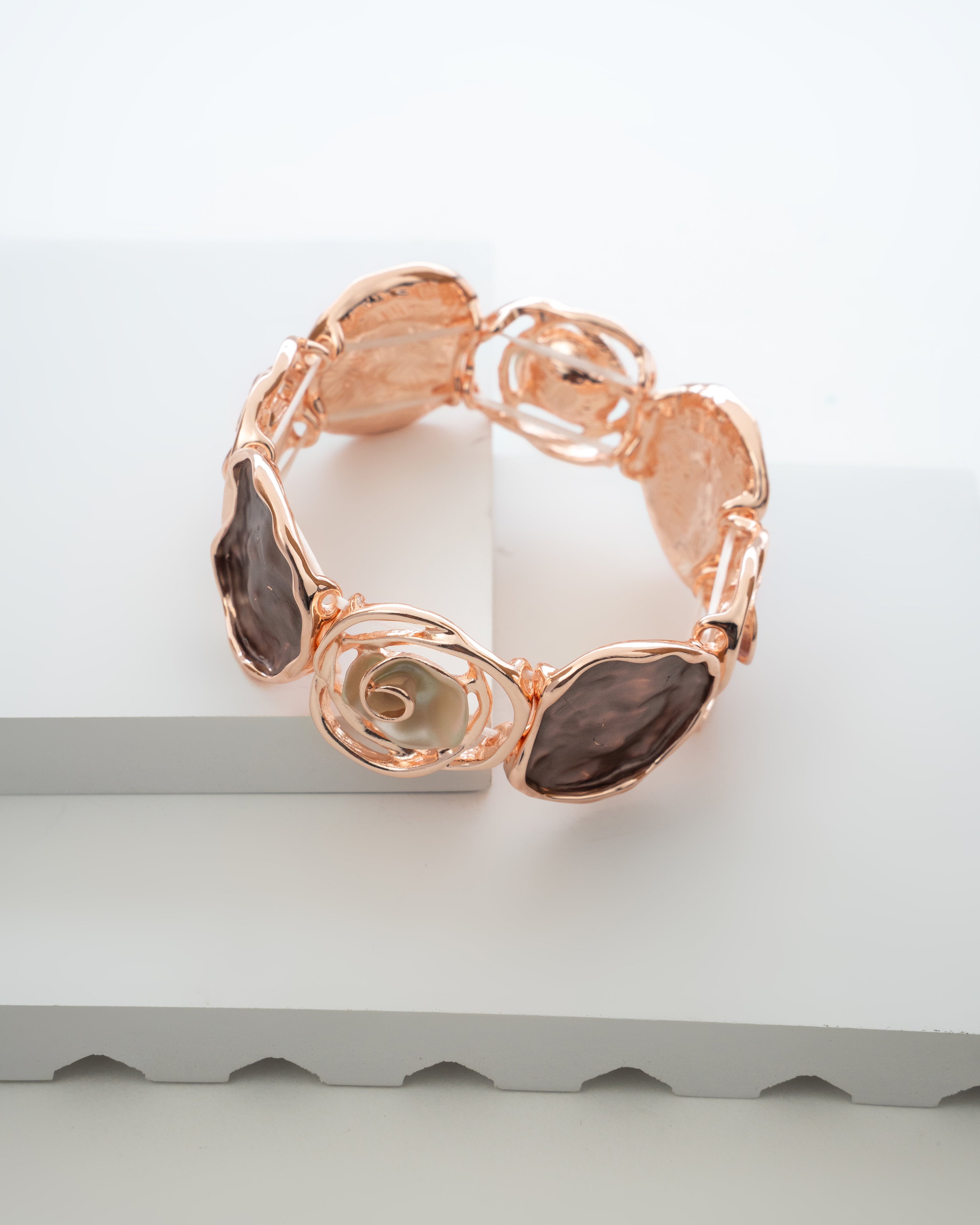 Elegant Rose Gold Shell & Stone Bracelet