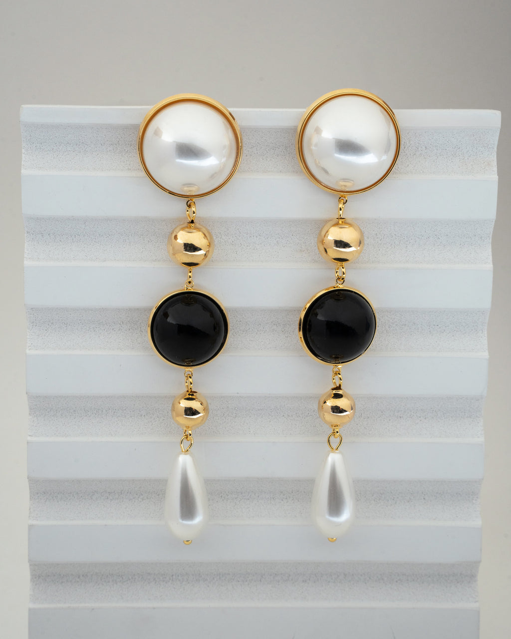Elegant Dual-Tone Pearl and Gold Drop Earrings