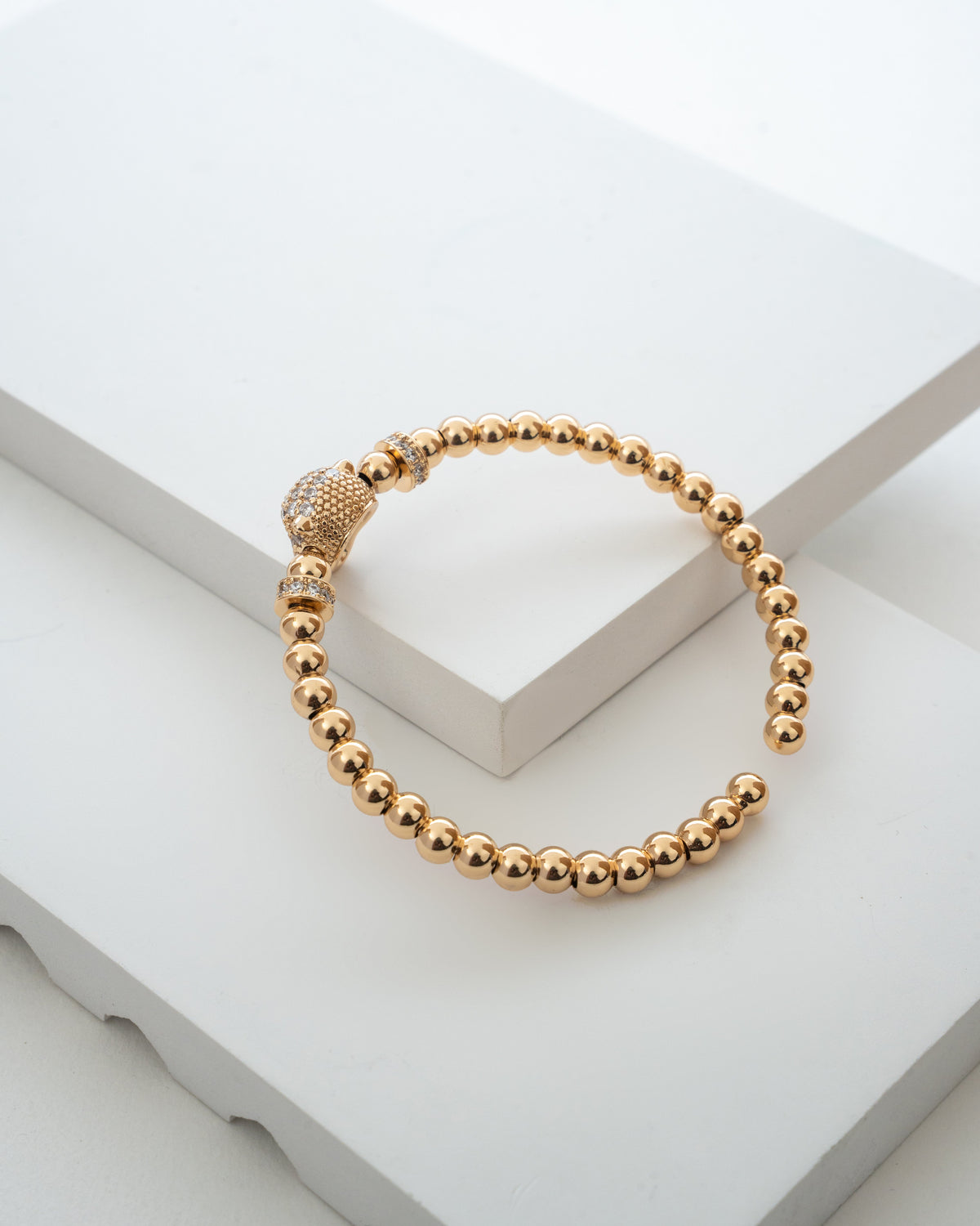 Luxurious Gold-Plated Beaded Skull Bracelet