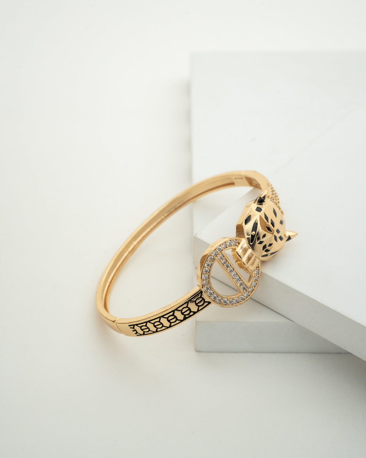 Elegance by Design: Luxurious Gold Panther Bracelet with Crystals