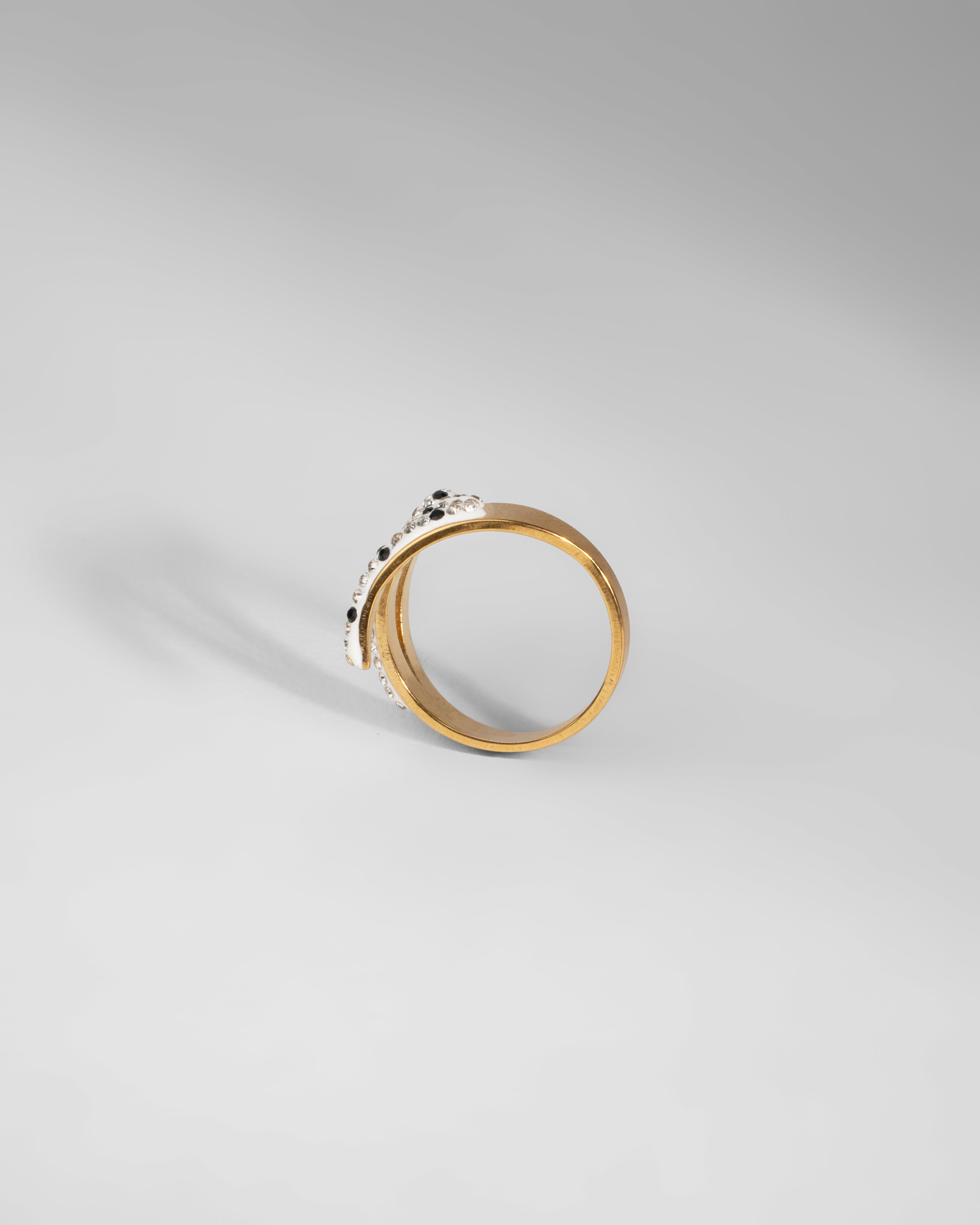 Elegant Crystal-Embellished Serpentine Ring