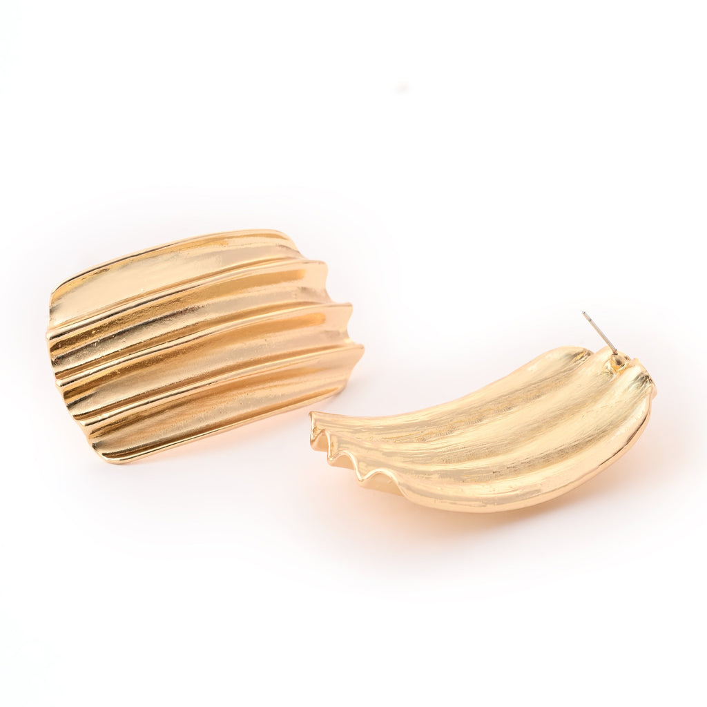 Elegant Gold-Plated Textured Earrings