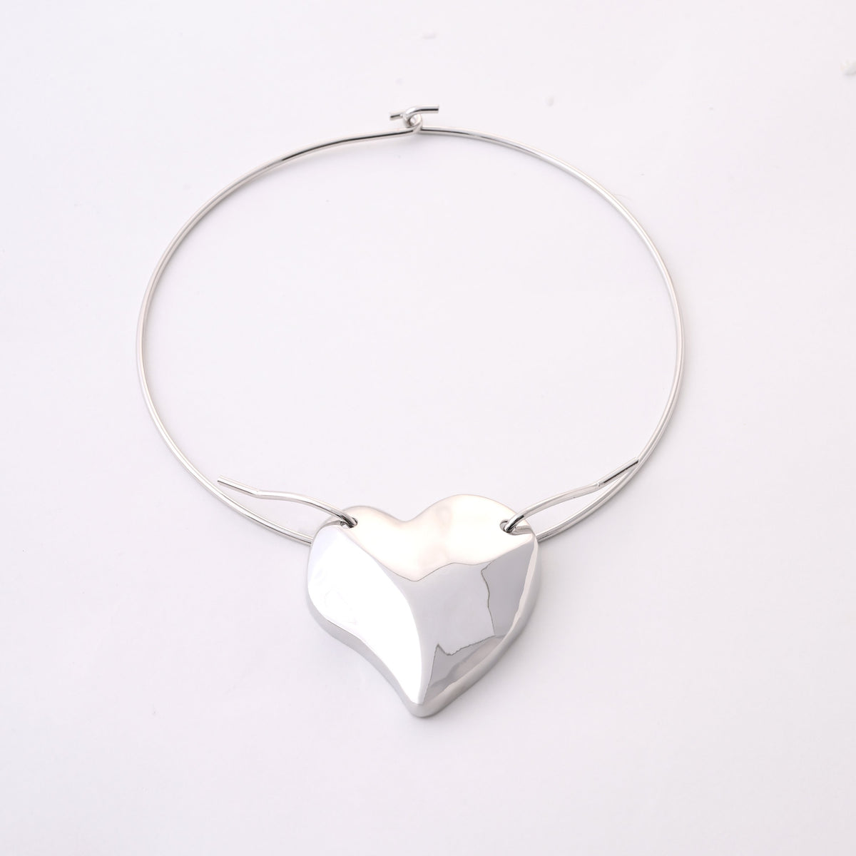 Elegant Heart-Shaped Silver Necklace