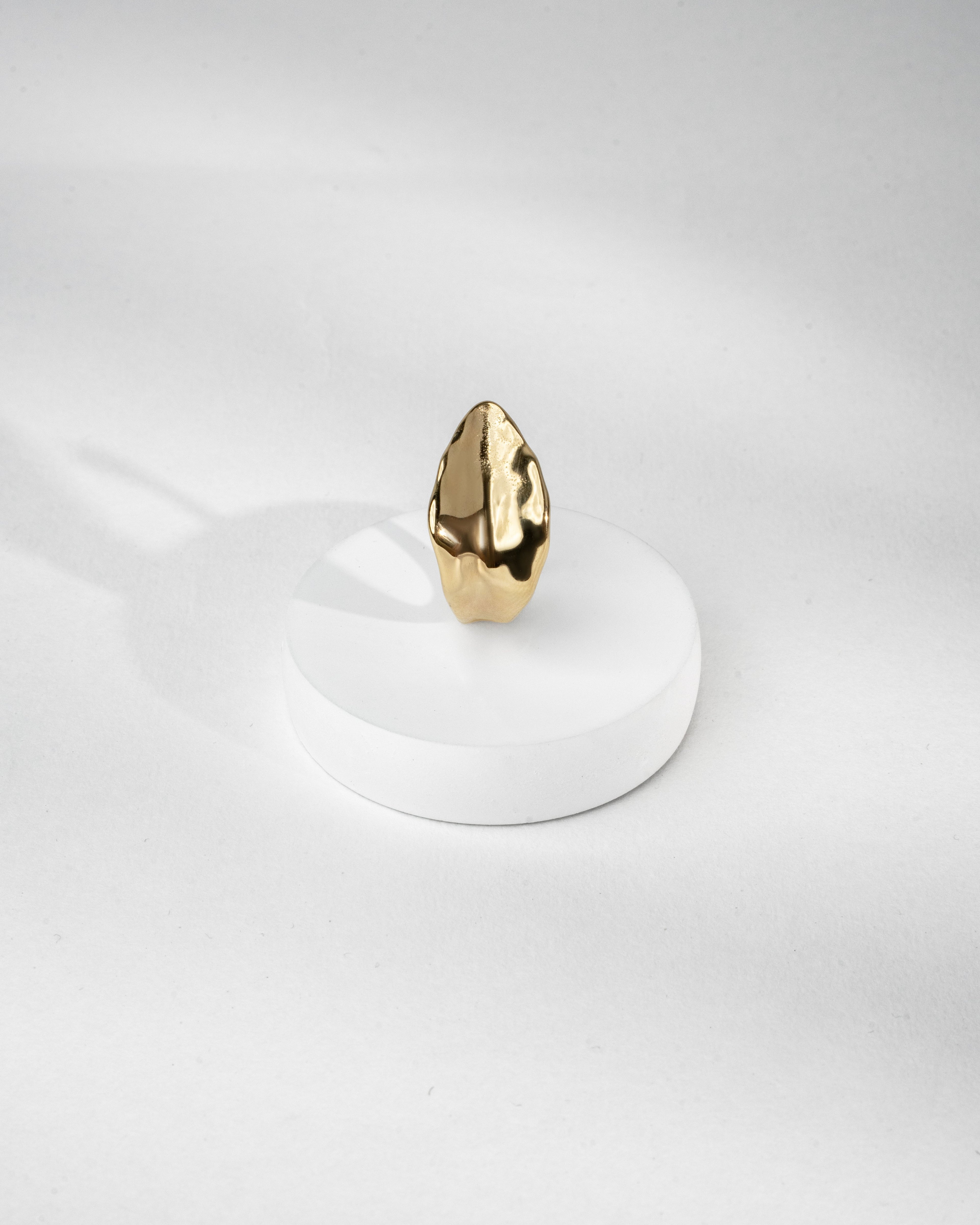 Elegant Gold Abstract Sculpture Ornament