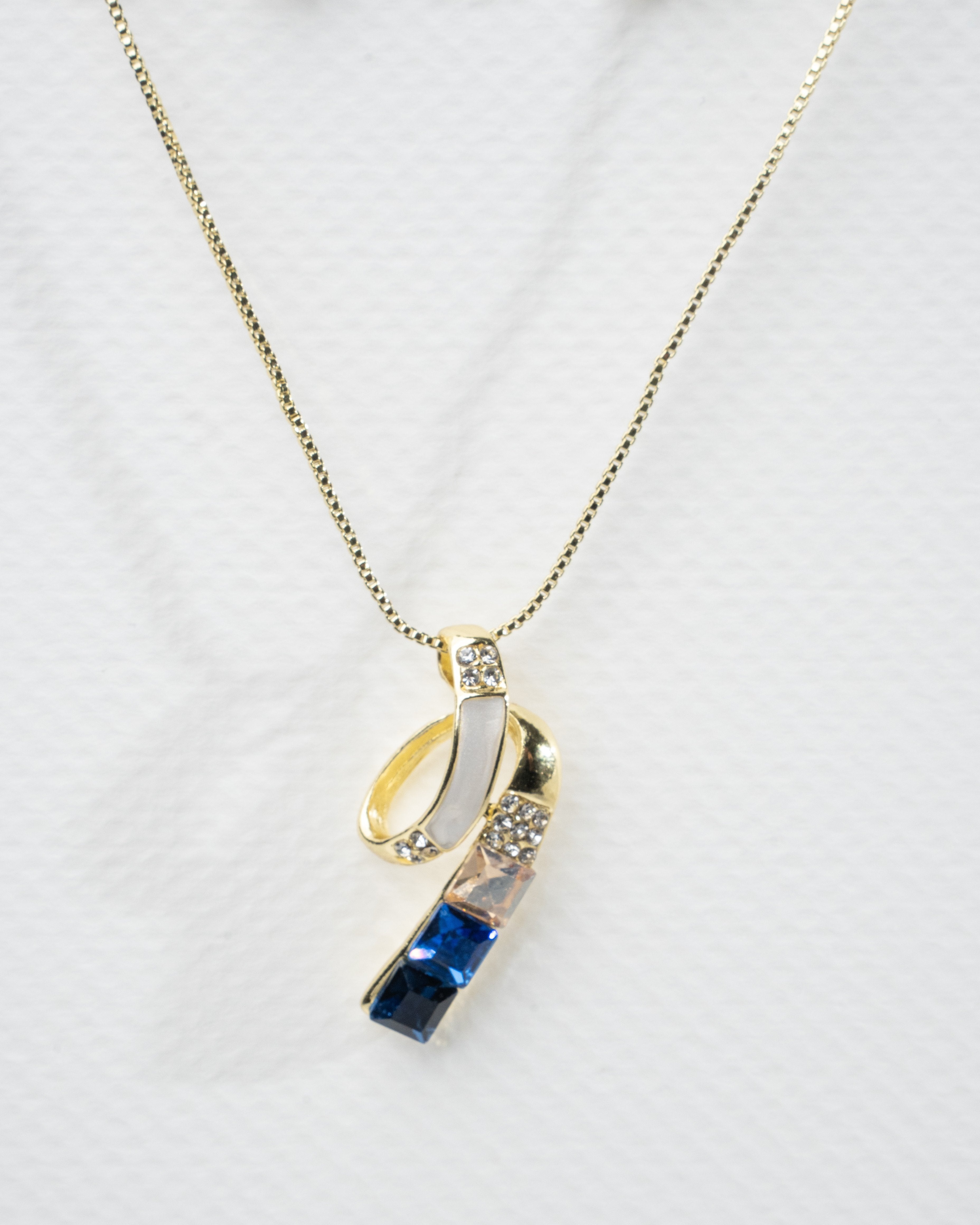 Elegant Blue Sapphire and Crystal Gold-Plated Jewelry Set