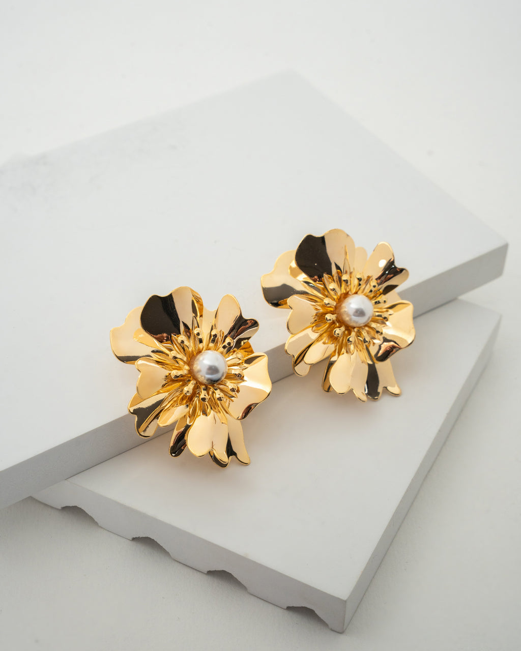 Elegant Gold-Plated Floral Pearl Earrings