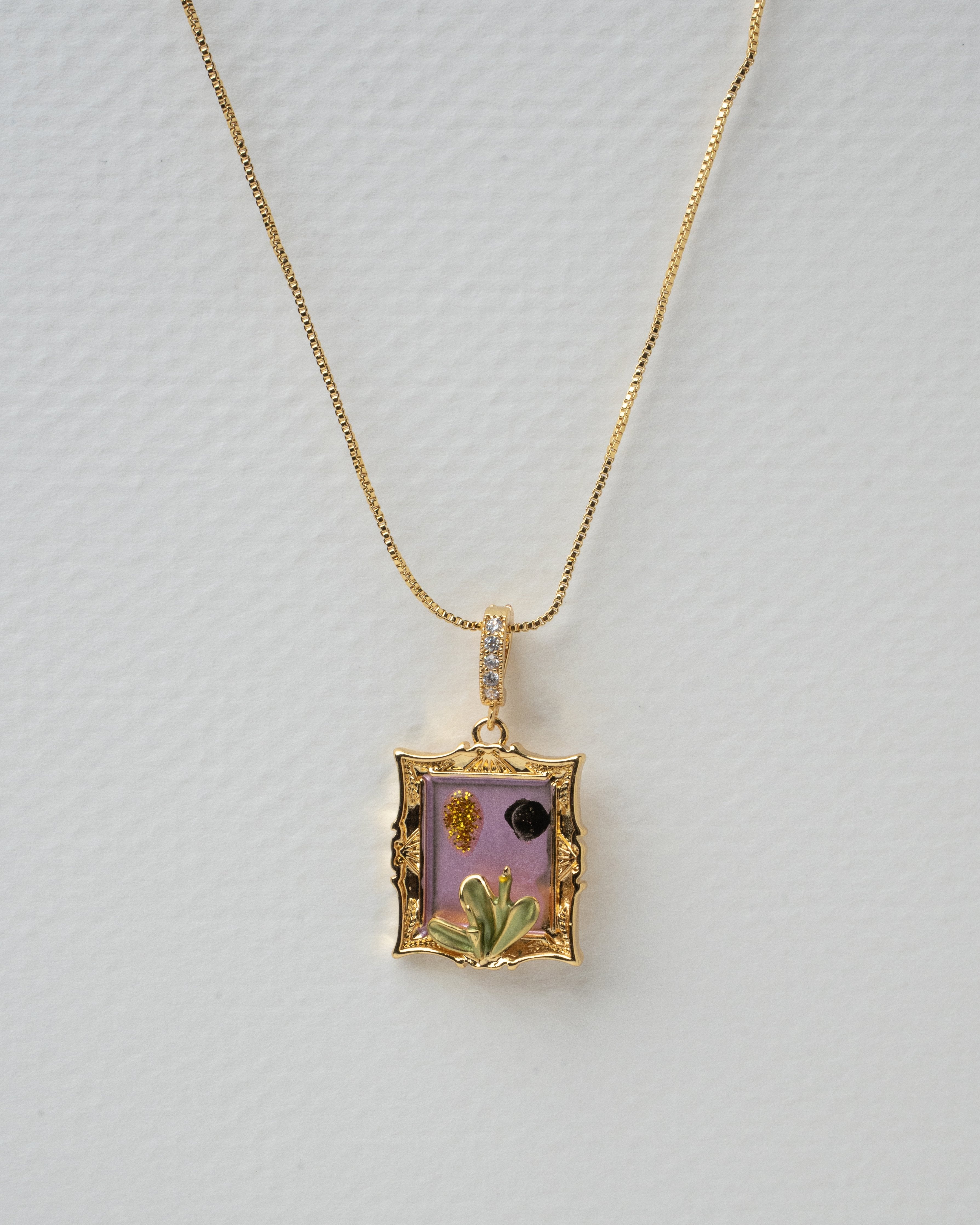 Elegant Floral Frame Pendant and Earring Set