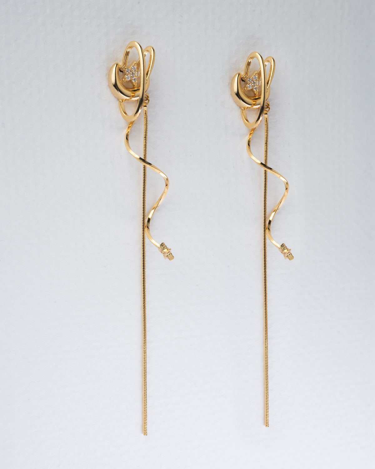 Elegance in Motion: Gold Twisted Drop Earrings