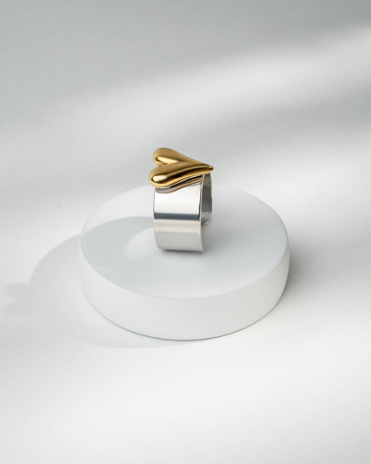 Elegant Gold and Silver Heart Ring