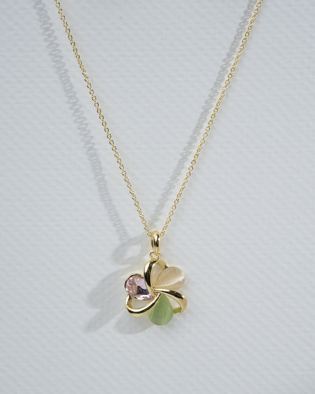 Elegant Floral Gemstone Necklace and Earring Set