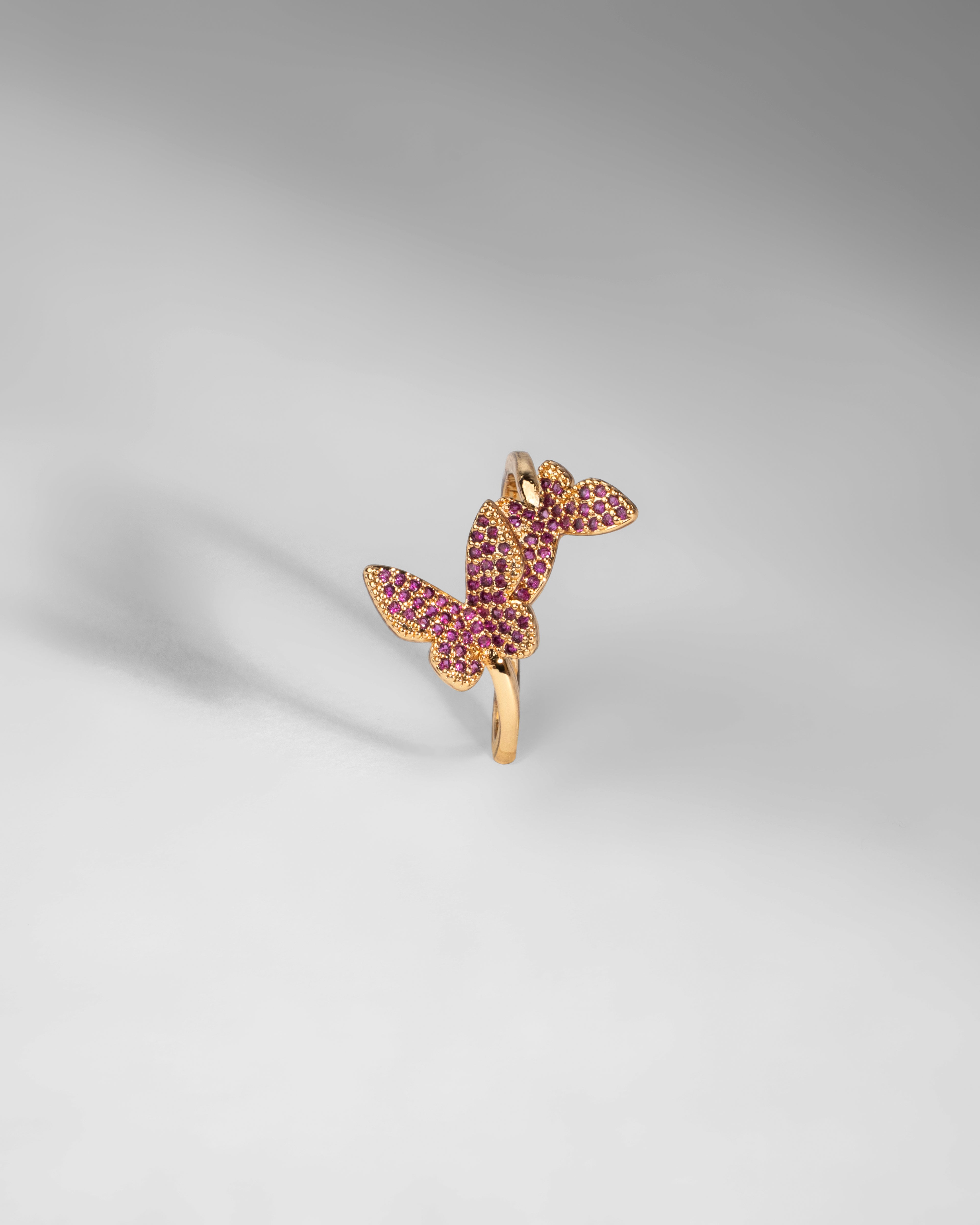 Exquisite Gold Butterfly Ring with Pink Gemstones