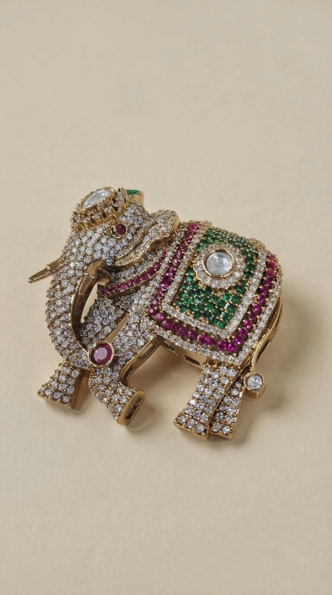 Gold-tone elephant brooch with crystal pavé and green and red stone blanket - view 3