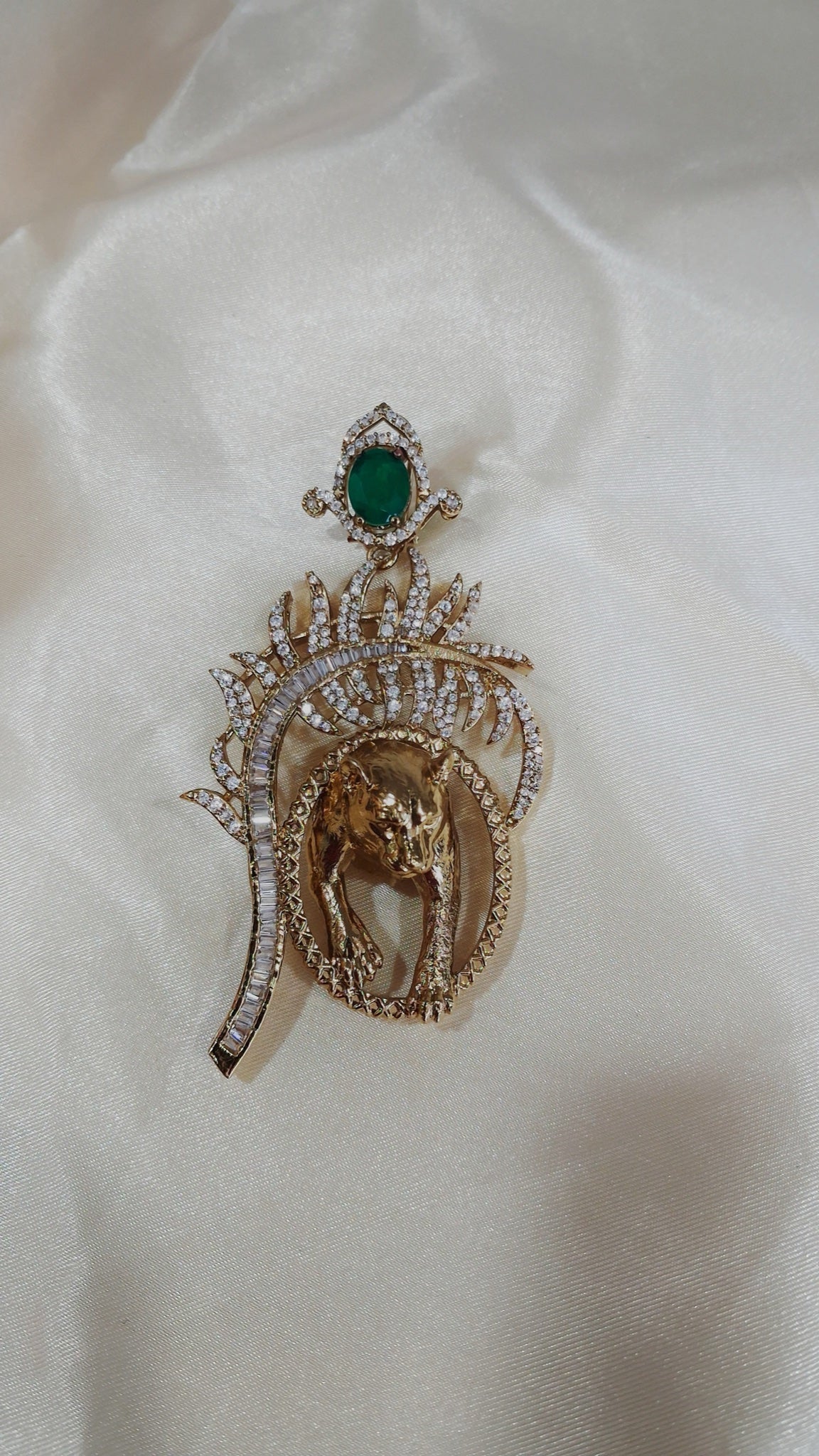 Dual-tone tiger earrings with baguette crystal plume and green stone - view 2