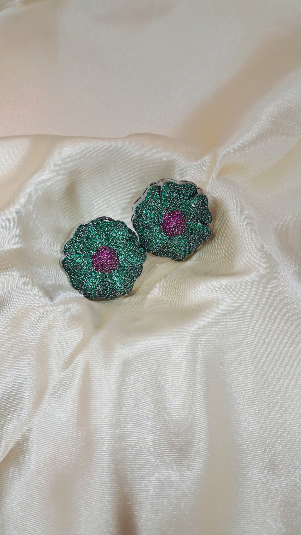Green shimmer flower stud earrings with purple centre - view 3