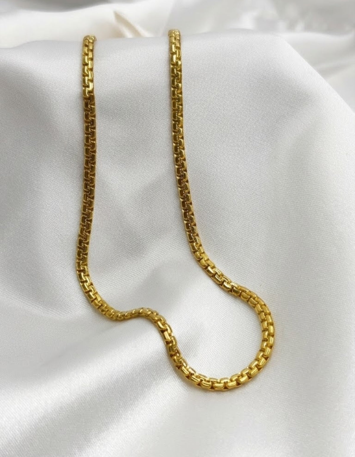 Gold-tone Venetian box chain - view 3