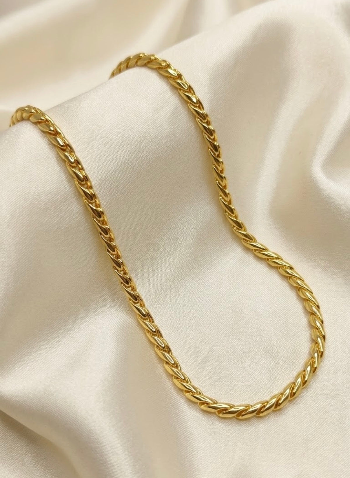 Gold-tone twisted curb chain - view 2