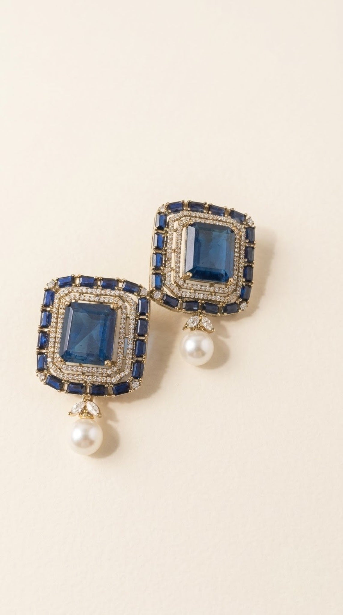 Gold-tone choker necklace set with sapphire-blue stones and faux pearl drops - view 2