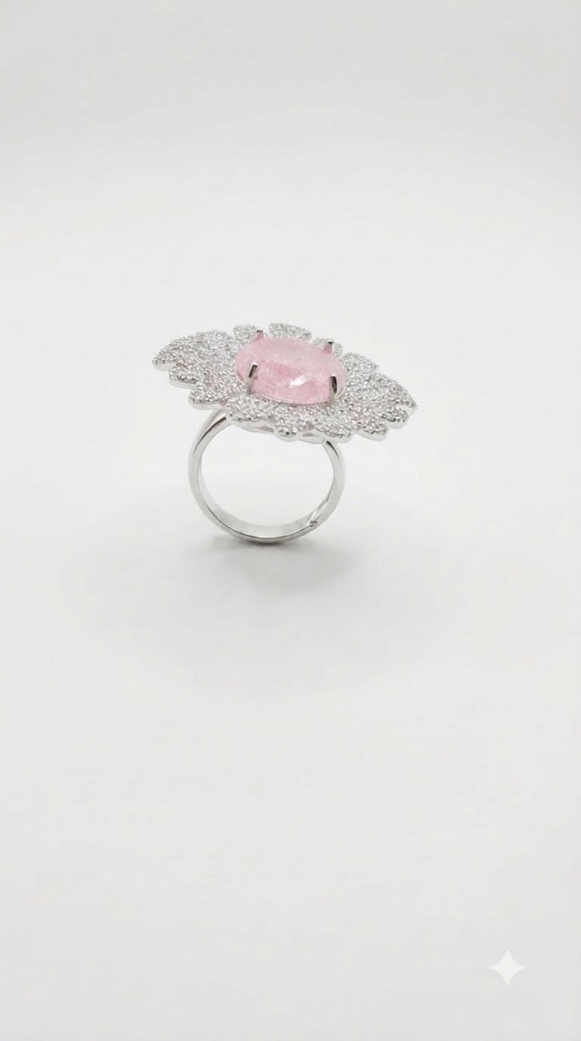 Silver-tone openwork petal cocktail ring with an oval crackle-finish stone - view 10